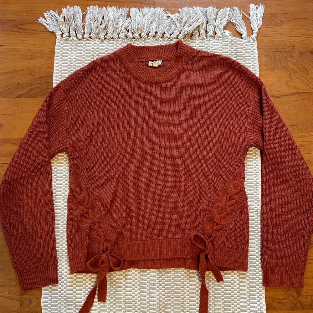 Women’s Sweater